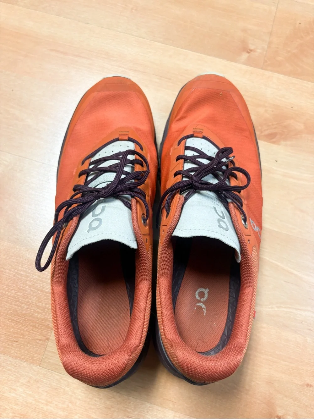 On Running Cloudventure Flare Mulberry Trail Sneakers Men’s Size 10.5
